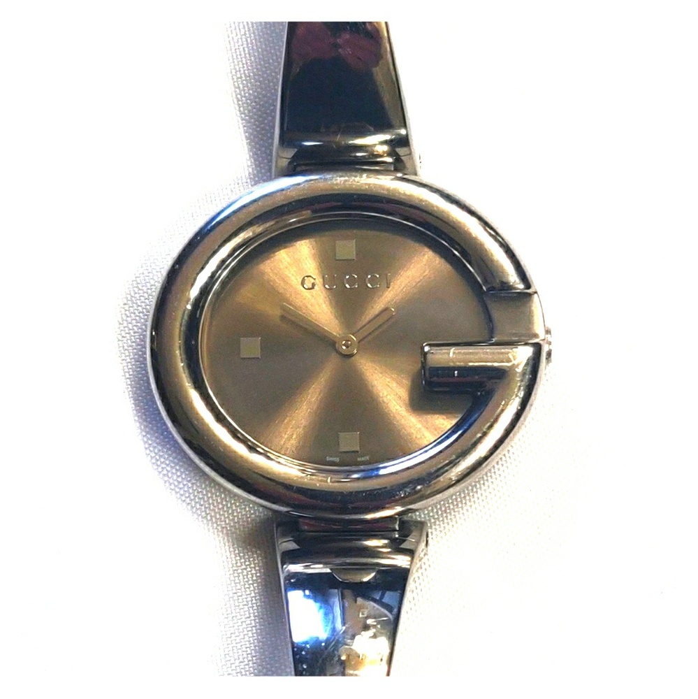 Ladies gently worn Gucci watch